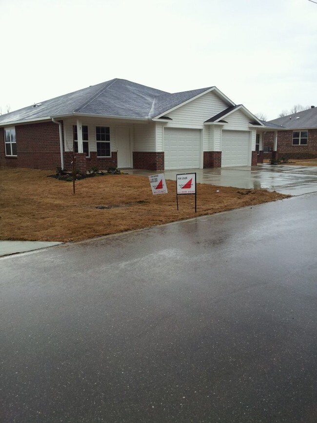 Kelly's Cove 677 E Front St Nash TX 75569 Apartment Finder