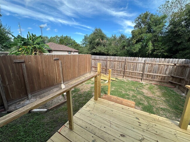 Building Photo - 12320 FM1764