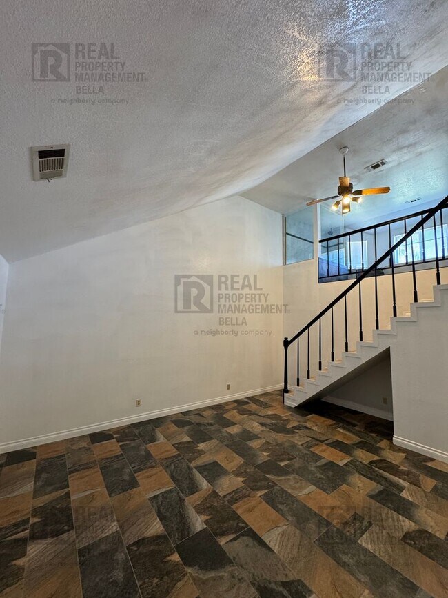 Building Photo - Peaceful Nuevo Living with Gated Driveway, Spacious Layout and Outdoor Living