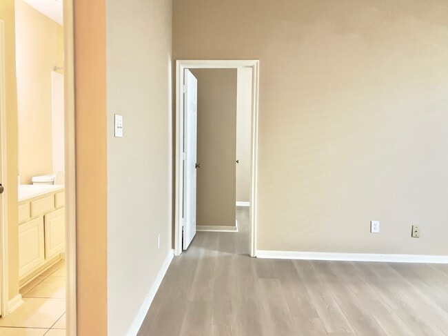 Building Photo - 719 Pickett Hill Ln