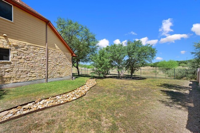 Building Photo - 22140 Rose Grass Ln