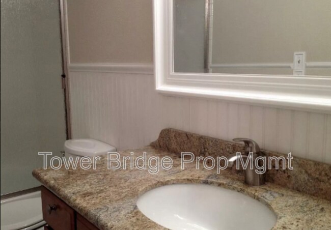 Building Photo - 11150 Trinity River Dr