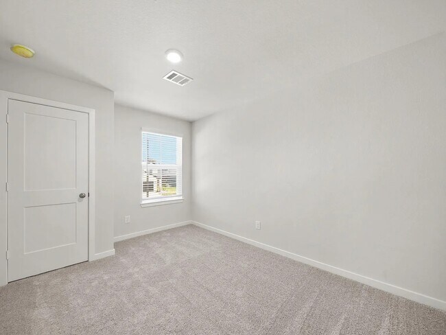 Building Photo - 11975 Wisteria Mdws Dr