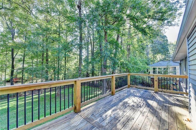 Building Photo - 478 Dorsey Cir SW