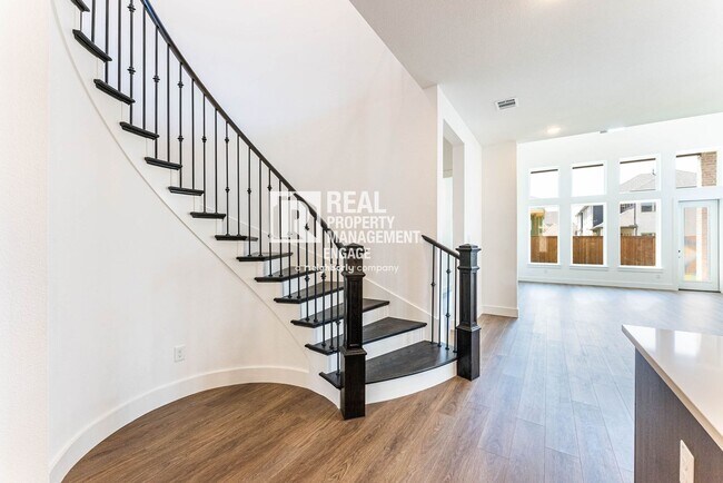 Building Photo - Highly Upgraded Five-Bedroom Home Located ...