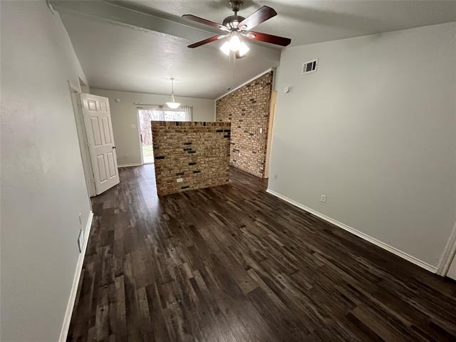 Building Photo - 1841 S Perry Rd