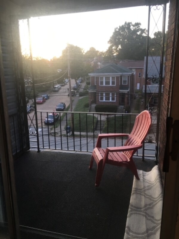 Building Photo - 2279 Shady Ave