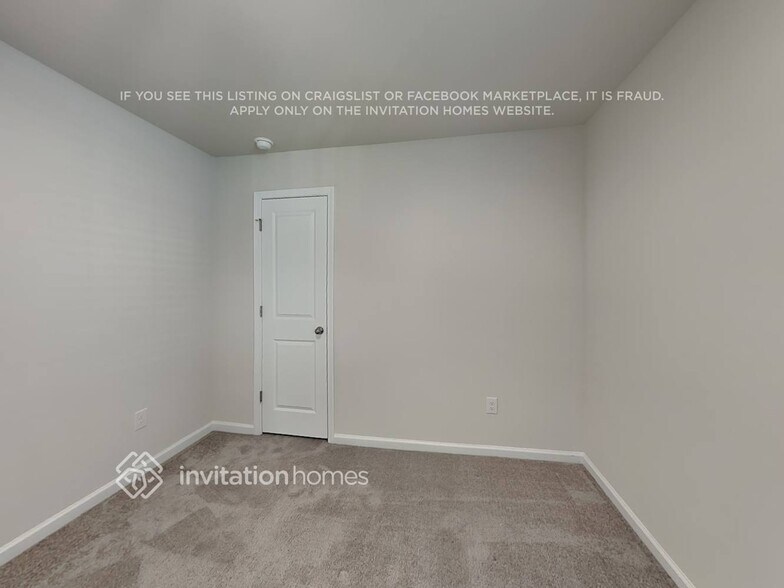 Building Photo - 2348 Pebble Close Ct