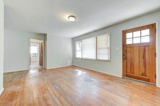 Building Photo - 2 bedroom 1 bath - Del City