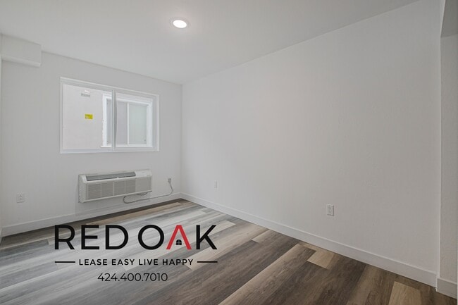 Building Photo - 2837 San Marino St