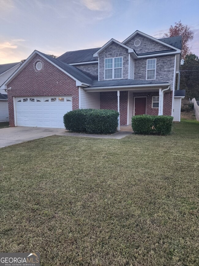 Building Photo - 250 Grand Magnolia St