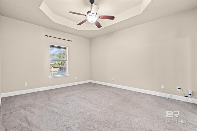 Building Photo - 10421 Fionn Loop