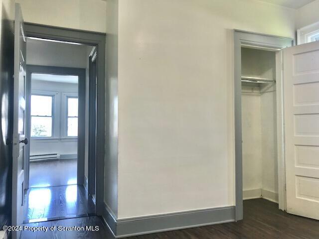 Building Photo - 425 Beech St