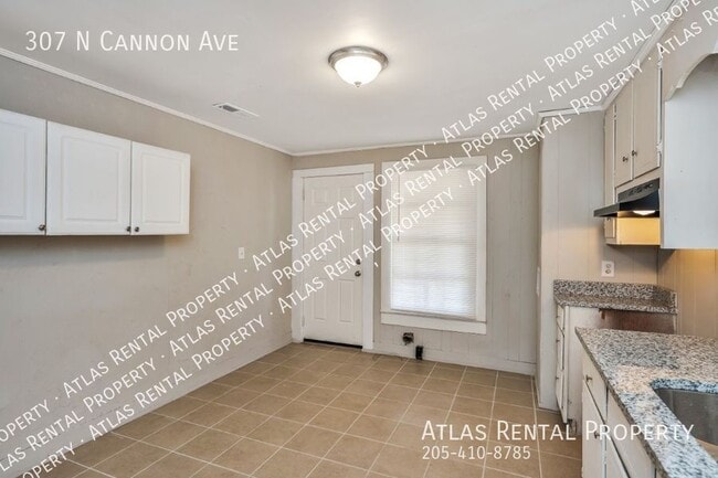 Building Photo - 307 N Cannon Ave