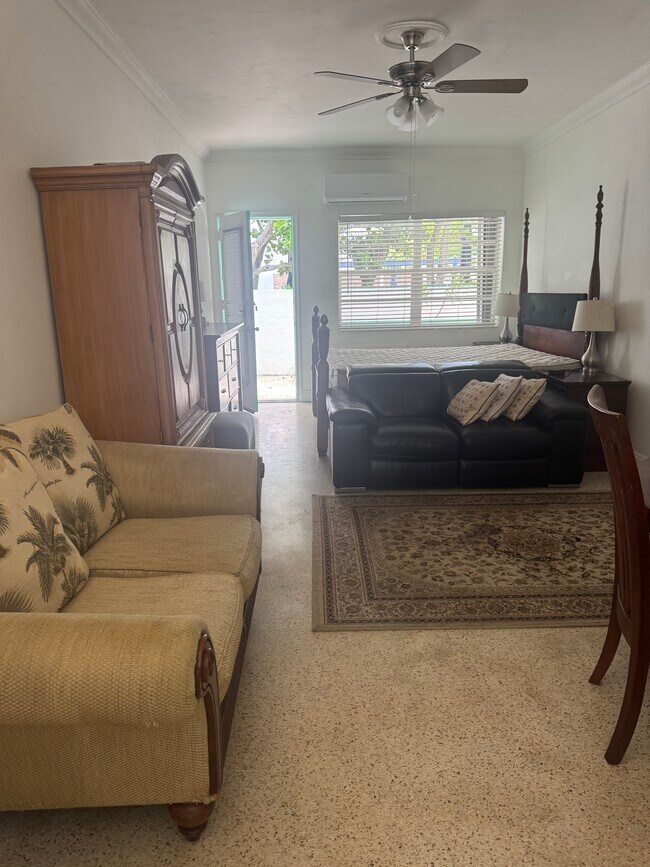 Building Photo - 6490 Collins Ave