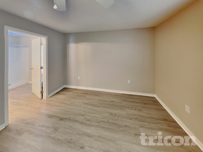 Building Photo - 102 Milton Pl