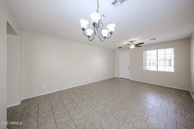 Building Photo - 43337 N Heavenly Way