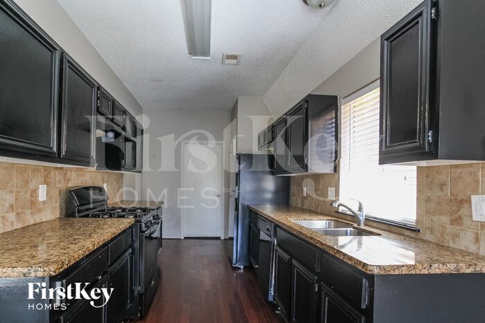 Building Photo - 13907 Beckwith Dr