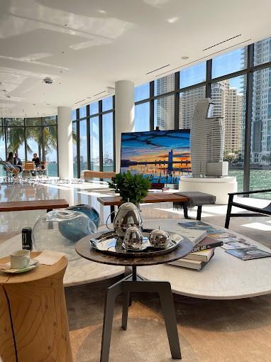 Building Photo - 300 Biscayne Blvd Way