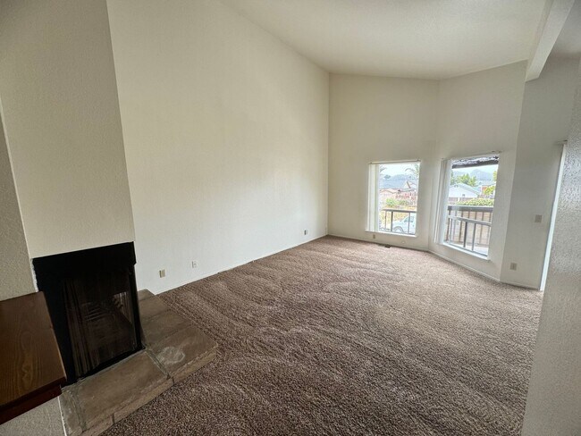 Building Photo - 1283-1285 S 16th St