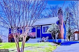 Building Photo - 13206 Staggs Ct