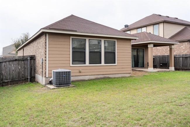 Building Photo - 1168 Renaissance Trail