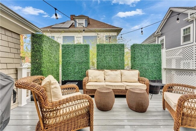 Building Photo - 12 Observatory Ave