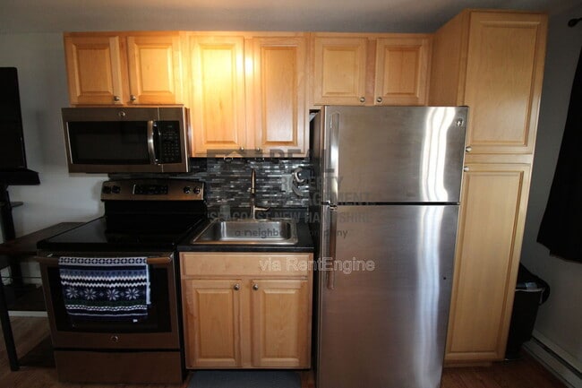 Building Photo - 93 Henry Law Ave