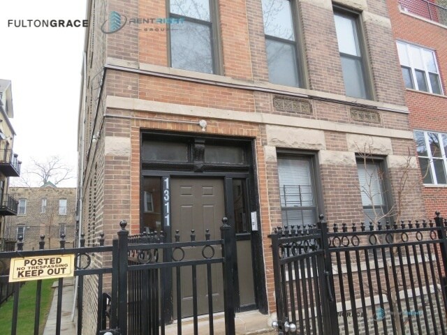 Building Photo - 1311 N Bosworth Ave