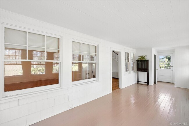 Building Photo - 208 Wheatley Rd