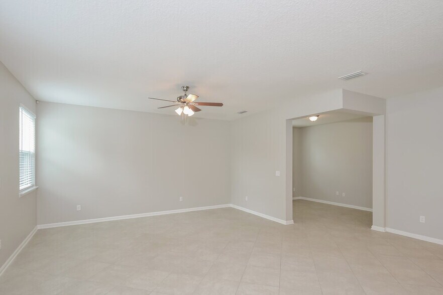 Building Photo - 7046 Crispin Cove Dr