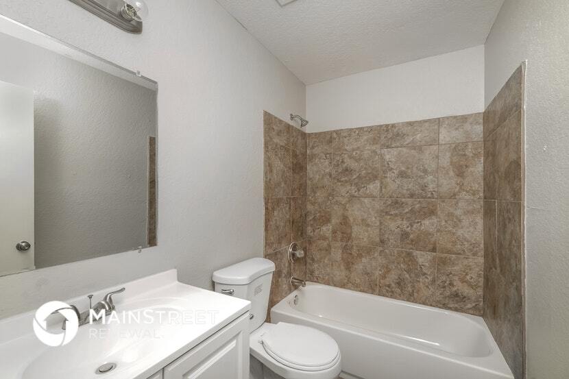 Building Photo - 6210 Lake Superior St