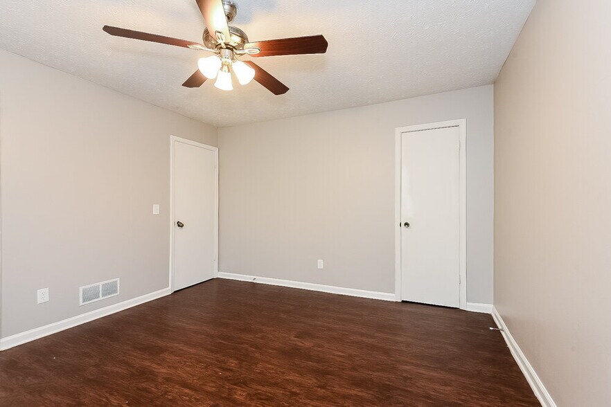 Building Photo - 770 Joseph Club Dr