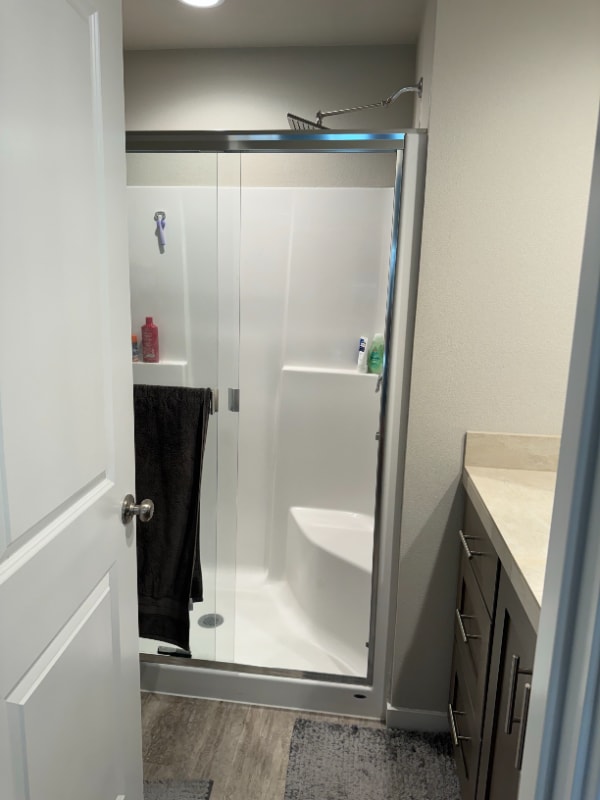 Building Photo - 162 SW Howard Pl N