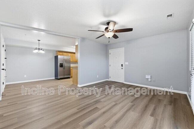 Building Photo - 8212 N Cedar Springs Rd