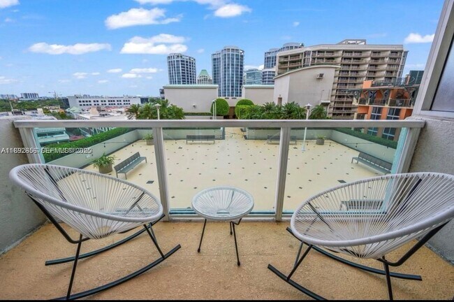 Building Photo - 2889 McFarlane Rd