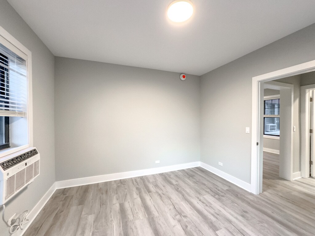 Building Photo - 373 Hazel Ave