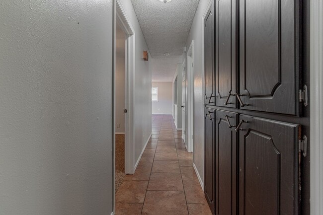 Building Photo - 3 Bed 2 Bath in Norman