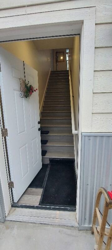 Building Photo - 220 Westwoods Dr