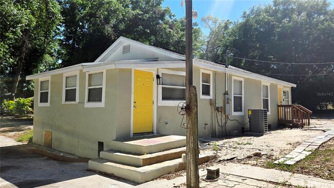 Building Photo - 1651 Clarcona Rd