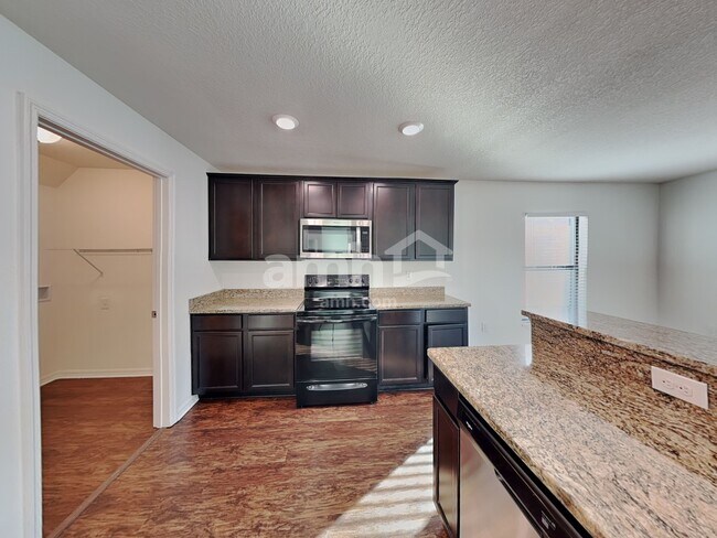 Building Photo - 1114 Brenton Leaf Dr