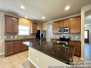 Building Photo - 5117 Black Horse