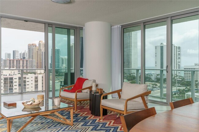 Building Photo - 300 Sunny Isles Blvd