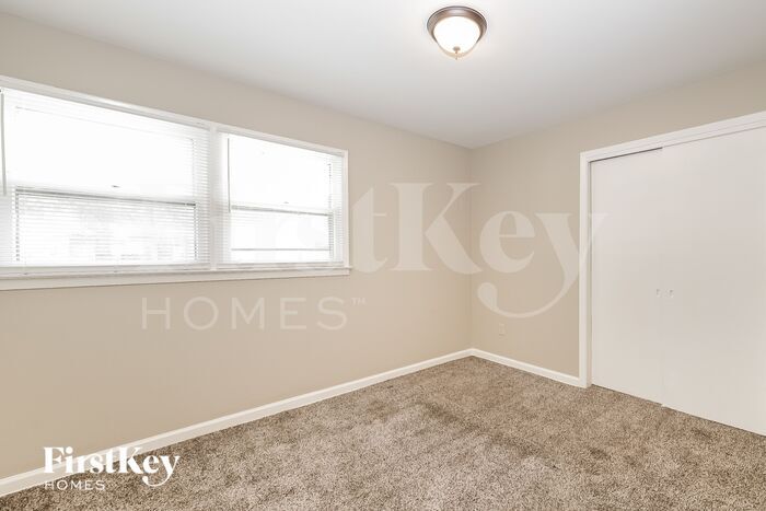 Building Photo - 5125 Warfield Dr