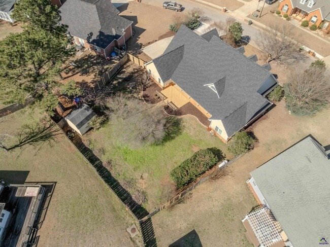 Building Photo - 611 Bay Laurel Cir