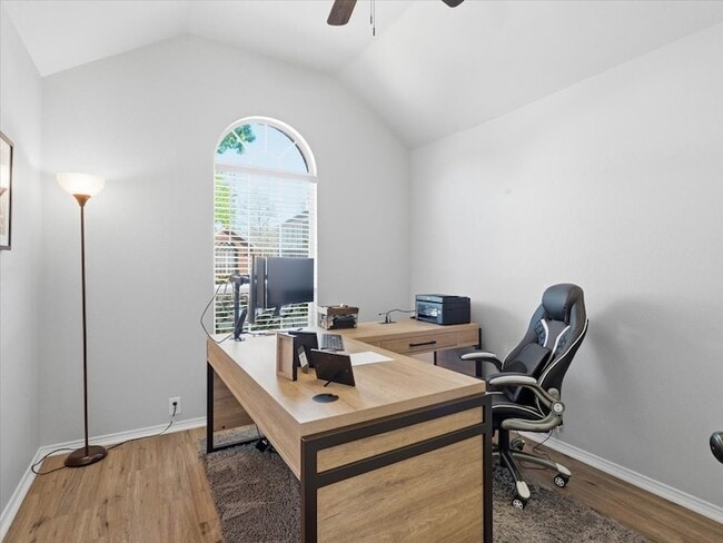 Building Photo - 1316 Pelham Ln