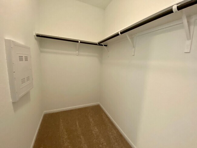 Building Photo - Stunning 4/2 Brand New Home in Kyle!