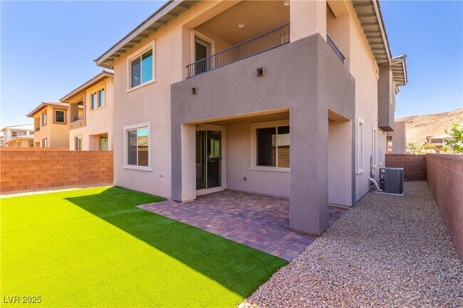 Building Photo - 9692 Jade Rise Ave