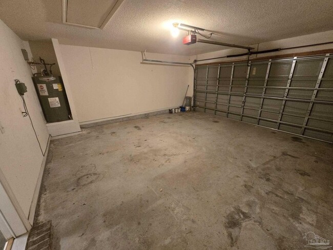 Building Photo - 4873 La Casa Cir