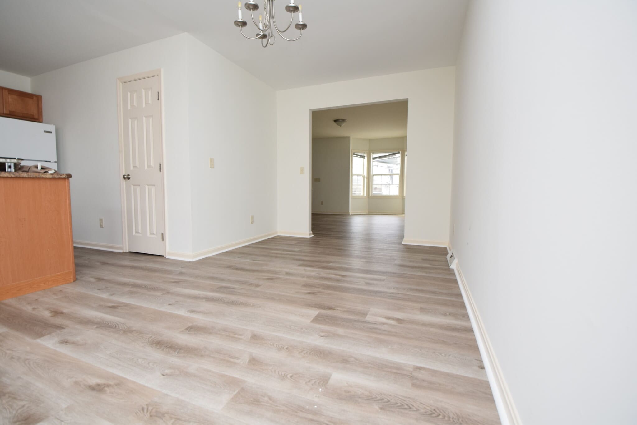 dining room - 309 Putnam St